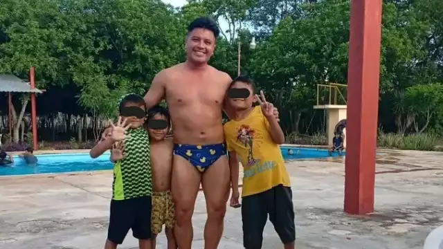 Emiliano Quintal visitó el balneario en compañía de su familia.