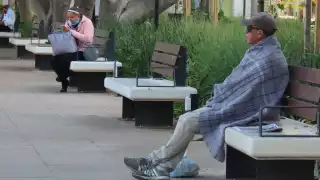 El Frente Frío No. 11 se localiza a aproximadamente 250 kilómetros de distancia de los límites costeros de Yucatán