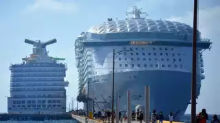 Las llegadas de cruceros han aumentado en el puerto de Mahahual.