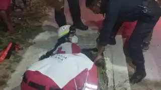 Fue trasladada al IMSS con lesiones leves.