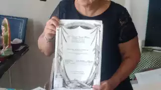 Mujer denuncia corrupción judicial en Carmen; busca detener desalojo tras heredar propiedad