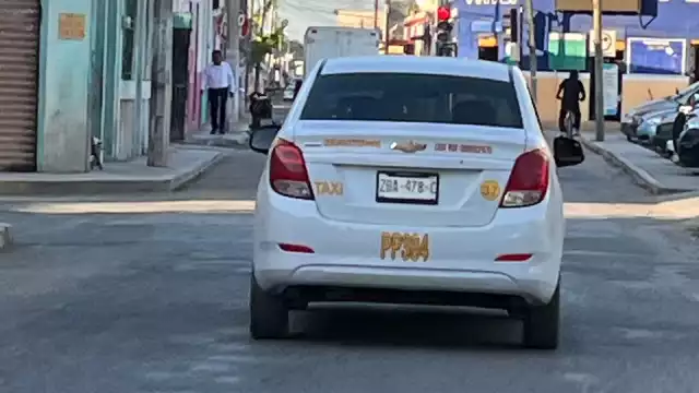 Inspectores de la ATY ponen retenes para detectar vehículos con permiso provisional de transporte