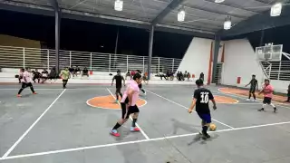 Goleadas y emoción en los cuartos de final de la Recopa de Santa Ana