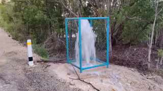 Roban válvula de agua potable y provocan una fuga que afecta a Isla Arena