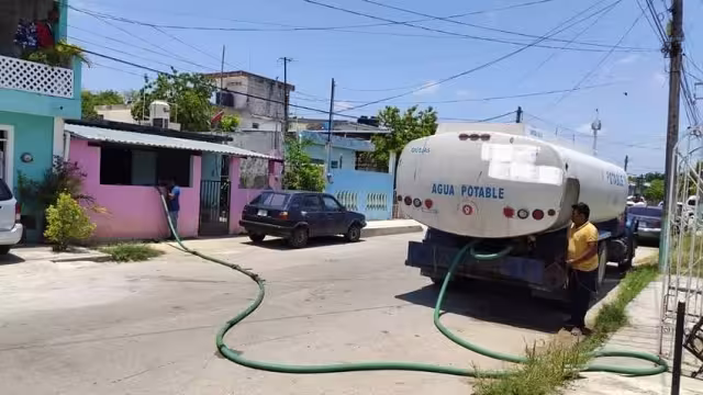 Varias colonias de ciertas zonas en Chetumal lidian con los fallos en el servicio