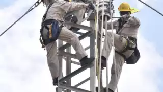 La CFE no ha atendido las denuncias ante la falta de electricidad en Othón P. Blanco.