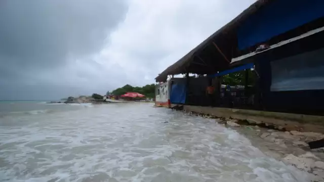 Beryl tocará tierra esta noche en Quintana Roo