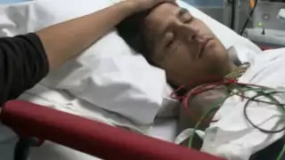 Historia en Instagram muestra al cantante Christian Nodal hospitalizado.