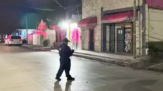 Atacan de nuevo a balazos al bar “Emporio” en Cancún