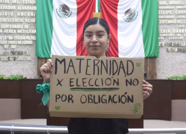 El Congreso del Estado ya comienza a llenarse de personas que respaldan esta medida histórica