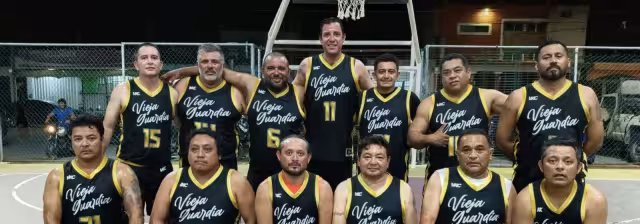 La Vieja Guardia venció 55-45 a los Pericos