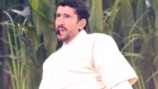 ¿Multa de 10 millones de dólares a Bad Bunny por su show en el Super Bowl?