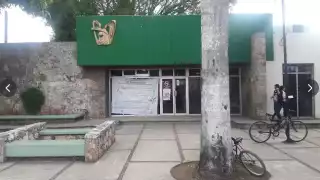 Derechohabientes exhibieron el pésimo estado del nosocomio en Valladolid