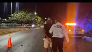 FGECAM investiga a sujeto que intentó huir de filtro con droga