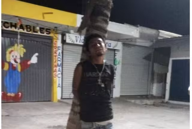 Fue sorprendido cuando intentaba robarce un taladro.