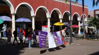 Indignación por nula respuesta oficial ante demandas de madres autónomas