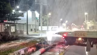 Accidente vehicular fractura tubería principal de SMAPAC