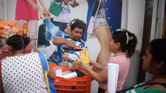 Con esta medida, se busca mejorar la alimentación de los menores y combatir problemas como la obesidad infantil Con esta medida, se busca mejorar la alimentación de los menores y combatir problemas como la obesidad infantil