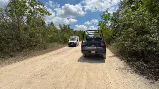 El cuerpo tenía varios impactos de bala en el tórax, lo que le causó la muerte
