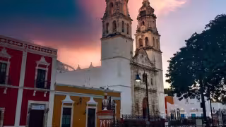 Diócesis de Campeche alerta por perfiles falsos que piden dinero a nombre del obispo