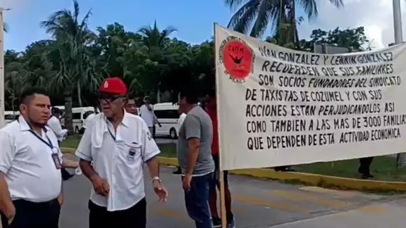 Fueron cerca de 150 taxistas los manifestantes