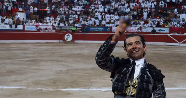 Hubo gran afluencia de personas en la Plaza de Toros de Mérida
