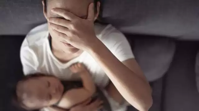 Madre comparte su experiencia con la psicosis postparto y se vuelve viral