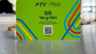 Yucatán lanza tarjetas inteligentes Va y Ven para modernizar el transporte público