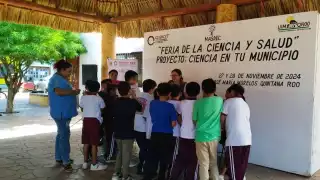 Feria de ciencia y salud en José María Morelos inculca el aprendizaje en los niños.