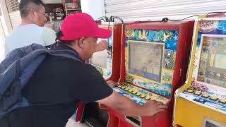 Mini casinos operan en la ilegalidad en Motul; atrapan a niños y adultos