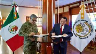 Firman convenio de colaboración la Secretaría de Marina, el Gobierno de Yucatán y la Asipona Progreso