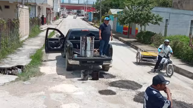 Vecinos pidieron ayuda a empresarios para llevar a cabo esta labor, pues buscan evitar más siniestros