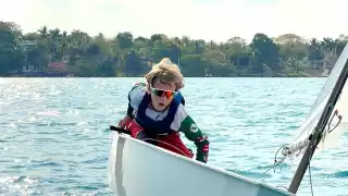 Mia Acuña y Otis Cardow, los quintanarroenses que competirán en el mundial de Vela en Argentina