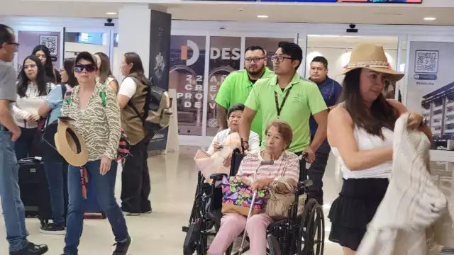 Personas mayores y con discapacidad señalan limitaciones a la movilidad en servicios turísticos