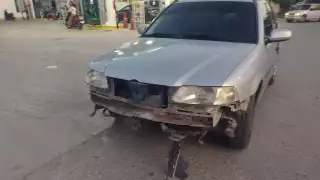 Accidente entre camioneta y motocicleta en Felipe Carrillo Puerto deja daños superiores a 10 mil pesos