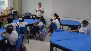 El diálogo entre las autoridades estatales y los maestros sigue vigente