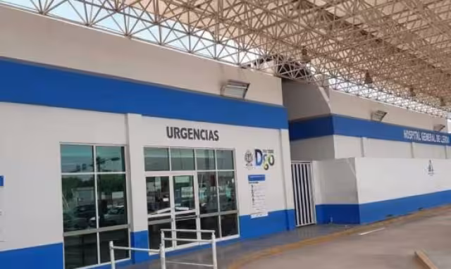 Hombre termina hospitalizado tras ingerir sustancias corrosivas