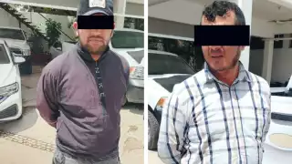Los sospechosos, aparentemente de origen colombiano, estaban amenazando y extorsionando a una mujer