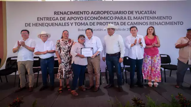 Huacho Díaz Mena dijo que se debe fomentar el arraigo por el trabajo en la tierra.