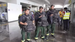 Regresan brigadistas campechanos tras combatir incendios en Chile