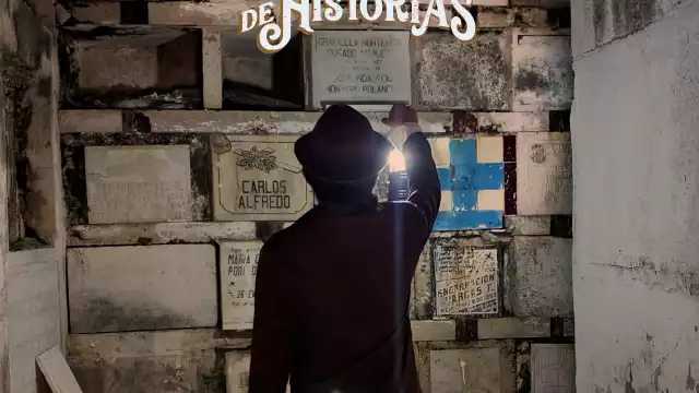¿Te atreverías a pisar un cementerio de noche?