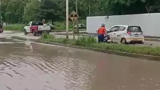 Lluvias continúan haciendo estragos en las calles de Chetumal 