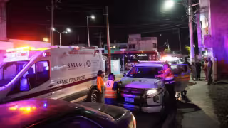 Paramédicos del Servicio de Atención Médica de Urgencias respondieron al llamado.