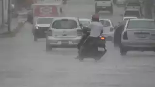 La onda tropical 31 provocó lluvias vespertinas este miércoles en Campeche.