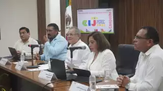 Adolescentes exigen acciones contra el ciberacoso en Campeche