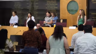 Congreso de Campeche aprueba derecho constitucional al cuidado digno