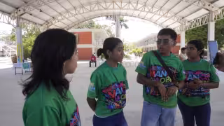 Adolescentes impulsan talleres para frenar el bullying