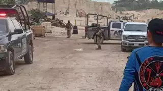 Uno de los trabajadores le disparó a su compañero en el rostro