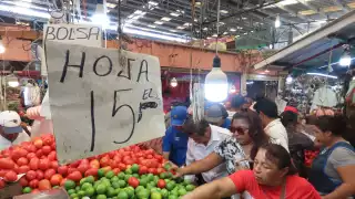   Esto cuestan los ingredientes para preparar el mucbipollo en mercados de Mérida  