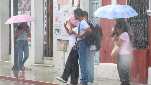 Habrá fuertes lluvias a las temperaturas calurosas en Yucatán Habrá fuertes lluvias a las temperaturas calurosas en Yucatán